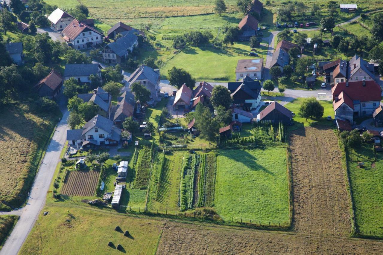Gostel Koprivnik Pri Kocevju, Kocevski Rog Extérieur photo