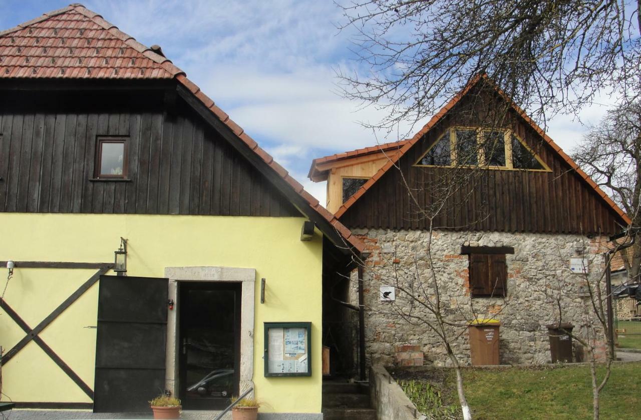 Gostel Koprivnik Pri Kocevju, Kocevski Rog Extérieur photo